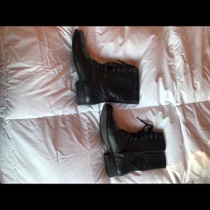 Steven Madden combat boots - never been worn!